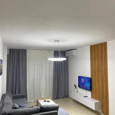Apartment Relaxing And Spacious Sarande