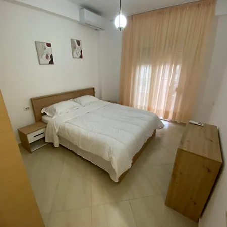 Relaxing And Spacious * Sarandë